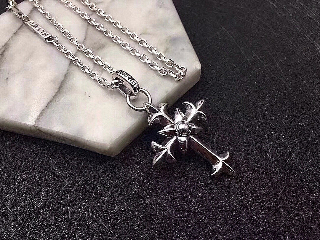 Silver Sweater Chain European And American Street Hip Hop Trendy Men's Personality Cross Pendant Thai Silver Retro Chain Set