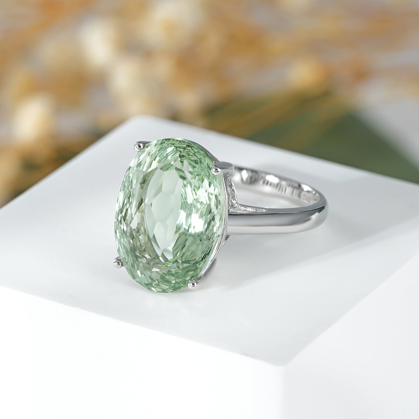 Luxury Retro 925 Sterling Silver Ring Large Grain Natural Green Amethyst Gemstone Inlaid Ring