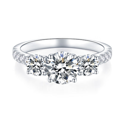 Bague pour femme en or 18 carats avec moissanite fermée