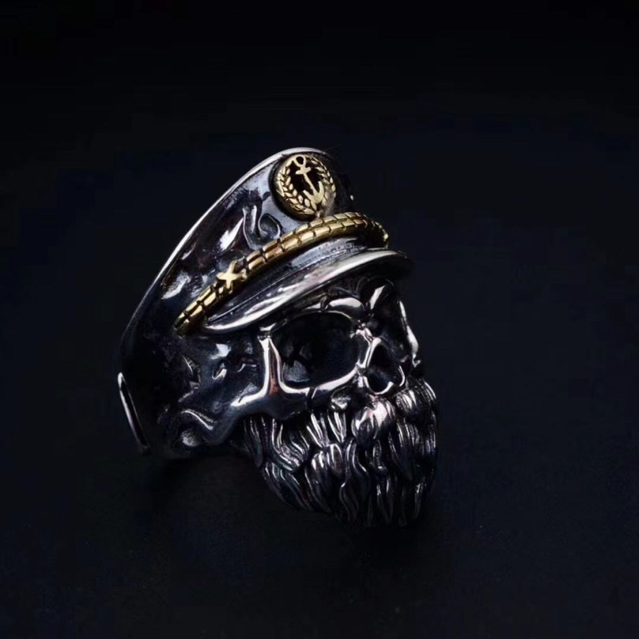 Anillo de calavera oscura exagerada para hombre en plata de ley S925