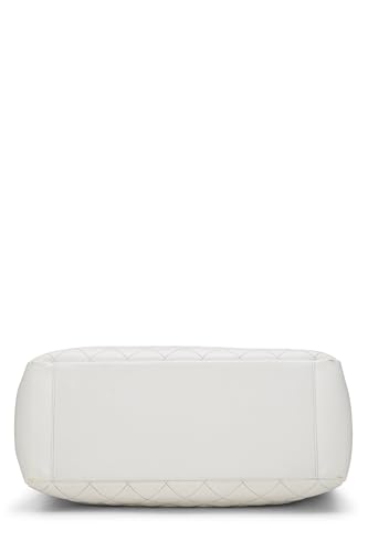 Chanel, Grand sac cabas matelassé Caviar blanc d'occasion (GST), blanc