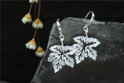 S925 vegan silver simple earrings femininity maple leaf