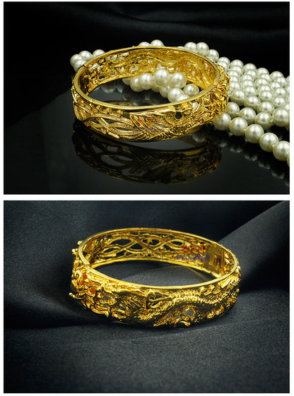 Bracelets creux plaqués or Dragon et Phénix Produits de bijoux de mariage de mariée Les bracelets plaqués or sable ne se décoloreront pas pendant longtemps