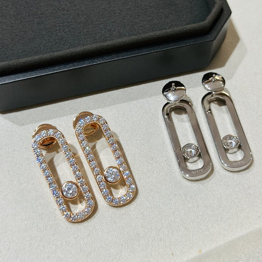 Boucles d'oreilles à tige carrées coulissantes en argent sterling avec un seul diamant de grande taille