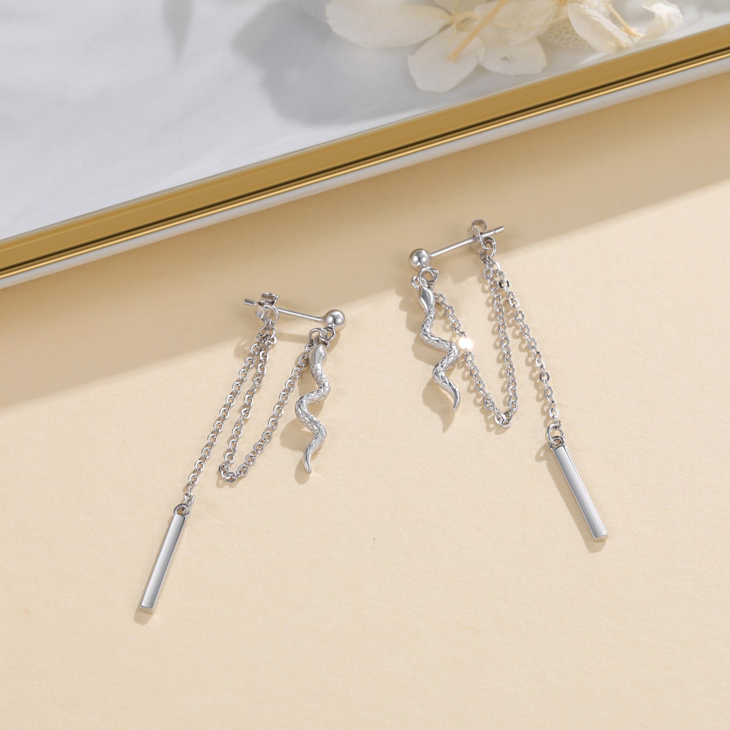 Boucles d'oreilles en chaîne en argent sterling avec pendentif serpent comme cadeaux d'anniversaire pour femmes et filles