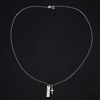 Collier avec pendentif en forme de croix en argent 925