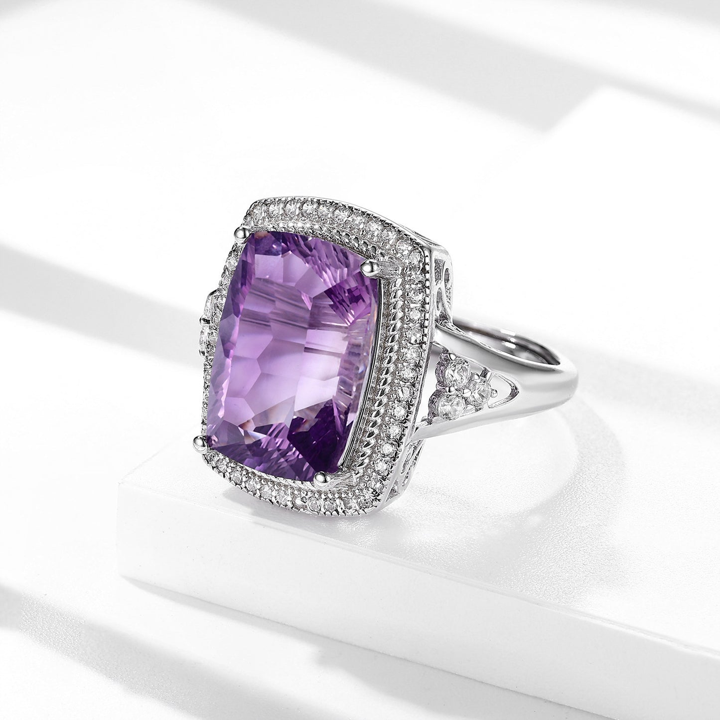 S925 Silver Set Pillow Shaped Millennium Cut Natural Amethyst Ring