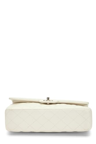 Chanel, sac à main classique à double rabat en cuir d'agneau matelassé blanc de taille moyenne, blanc