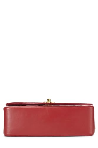 Chanel, petit sac à rabat Diana en cuir d'agneau matelassé rouge d'occasion, rouge