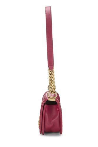 Chanel, sac Boy en cuir d'agneau matelassé rose d'occasion avec chaîne autour de la taille S, rose