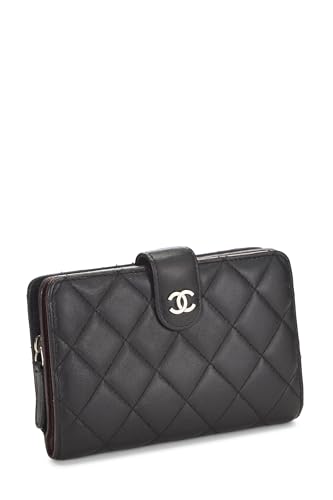 Chanel, Portefeuille compact en cuir d'agneau matelassé noir d'occasion, noir