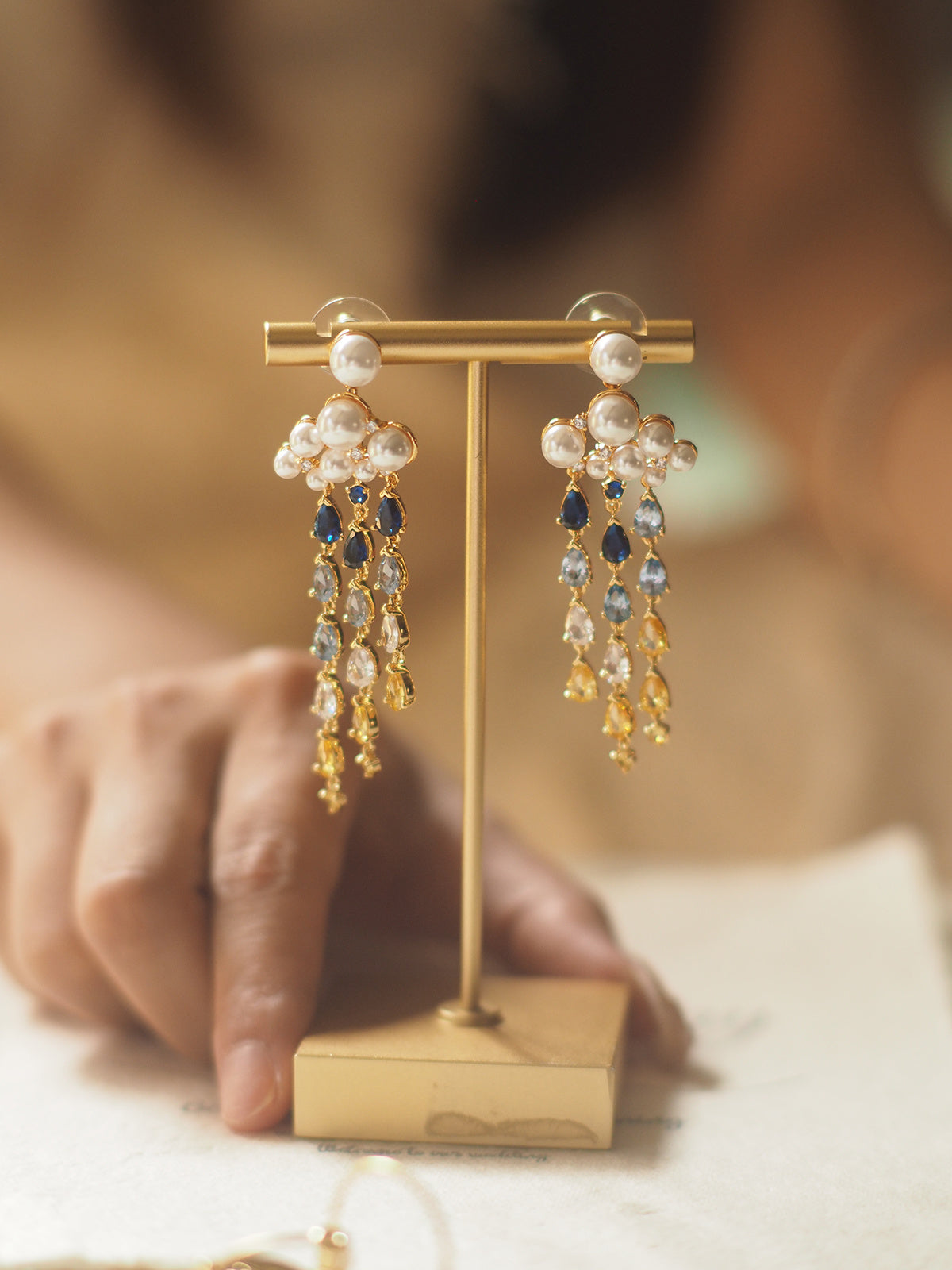 Cloud Raindrop Long Fringe Vintage Gemstone Inlaid Earrings