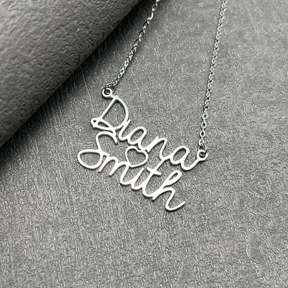 Collier avec lettre de nom en anglais en argent sterling S925