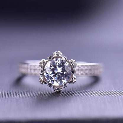 Bague Reine des glaces en moissanite pour femme