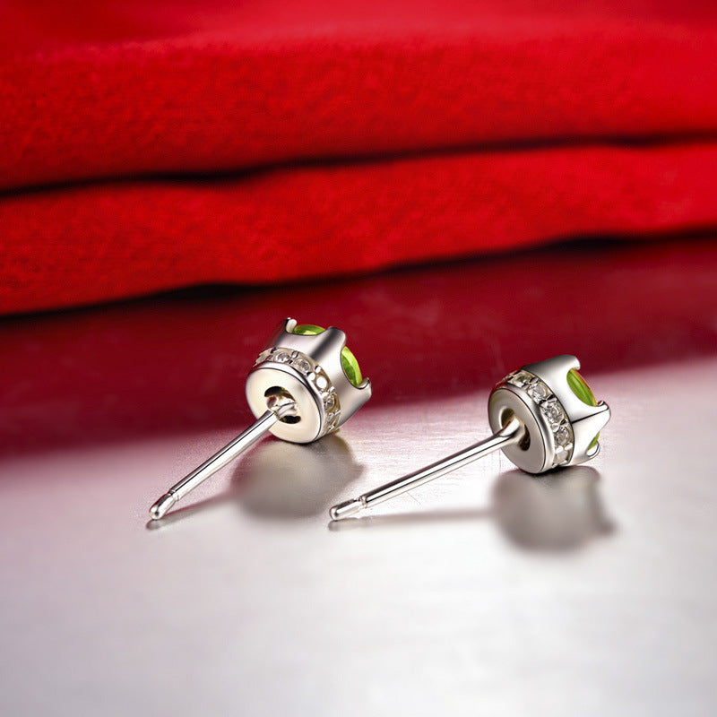 Peridot s925 sterling silver earrings