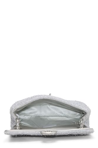 Chanel, sac à rabat classique Pluto Glitter Silver Knit Medium d'occasion, argent