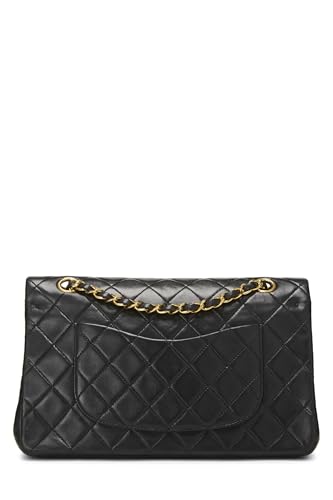 Chanel, Solapa doble clásica de piel de cordero acolchada negra Pre-Loved Mediana, Negro