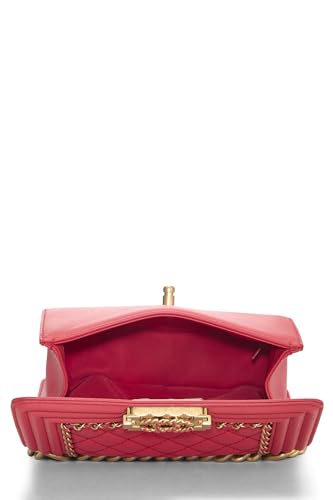 Chanel, petit sac à main Boy en cuir d'agneau rose d'occasion avec chaîne, rose