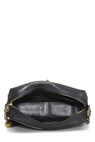 Chanel, sac à rabat enveloppe en cuir d'agneau noir d'occasion, taille moyenne, noir