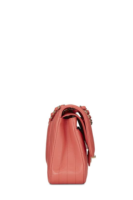 CHANEL, Pre-Loved Pink Chevron Lambskin Classic Double Flap Medium, Pink