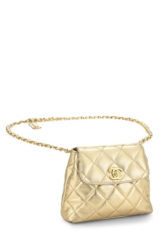 Chanel, Pochette de taille en cuir d'agneau matelassé doré d'occasion, doré