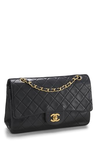 Chanel, Solapa doble clásica de piel de cordero acolchada negra Pre-Loved Mediana, Negro