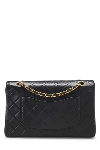 Chanel, Solapa doble clásica de piel de cordero acolchada negra Pre-Loved Mediana, Negro