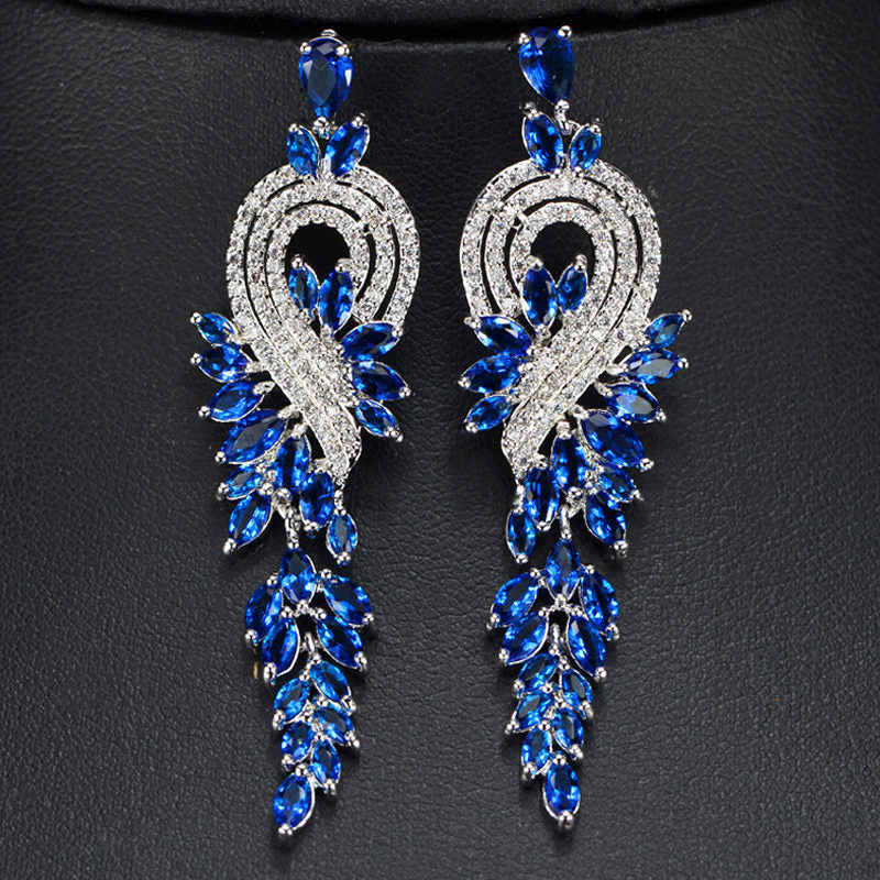 Boucles d'oreilles à pampilles longues plaquées or 18 carats Boucles d'oreilles en diamant émaillé zircon AAA