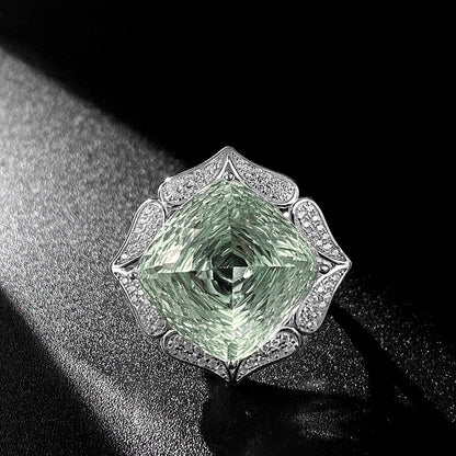 Bague en cristal de luxe Ins Wind Féminité Argent sertie d'un grand cristal vert naturel