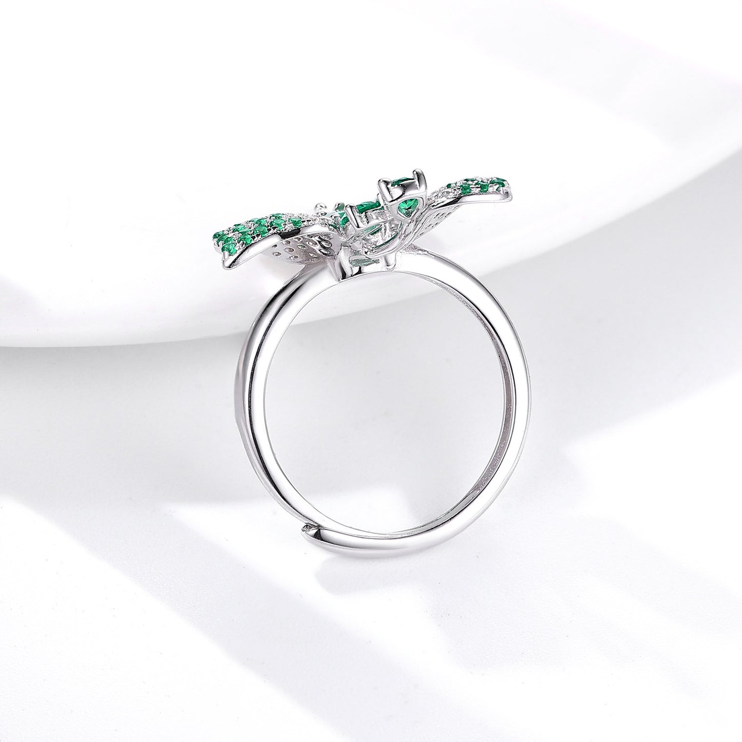 Butterfly Ring S925 Silver Set Natural Emerald