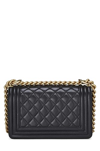 Chanel, petit sac Boy en cuir d'agneau matelassé noir d'occasion, noir