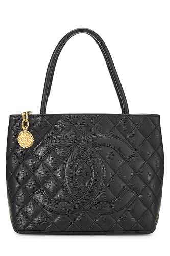 Chanel, sac fourre-tout matelassé noir à médaillon en caviar d'occasion, noir