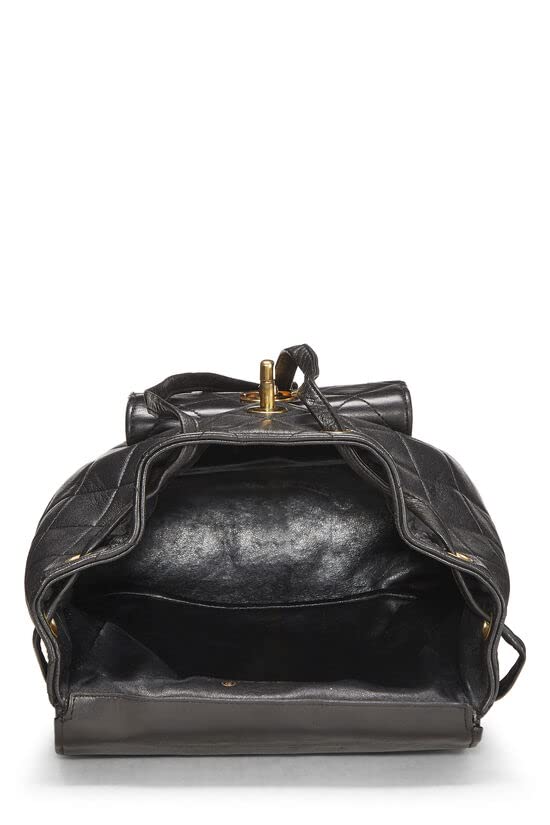 CHANEL, Mochila clásica 'CC' de piel de cordero acolchada negra Pre-Loved, Mediana, Negro