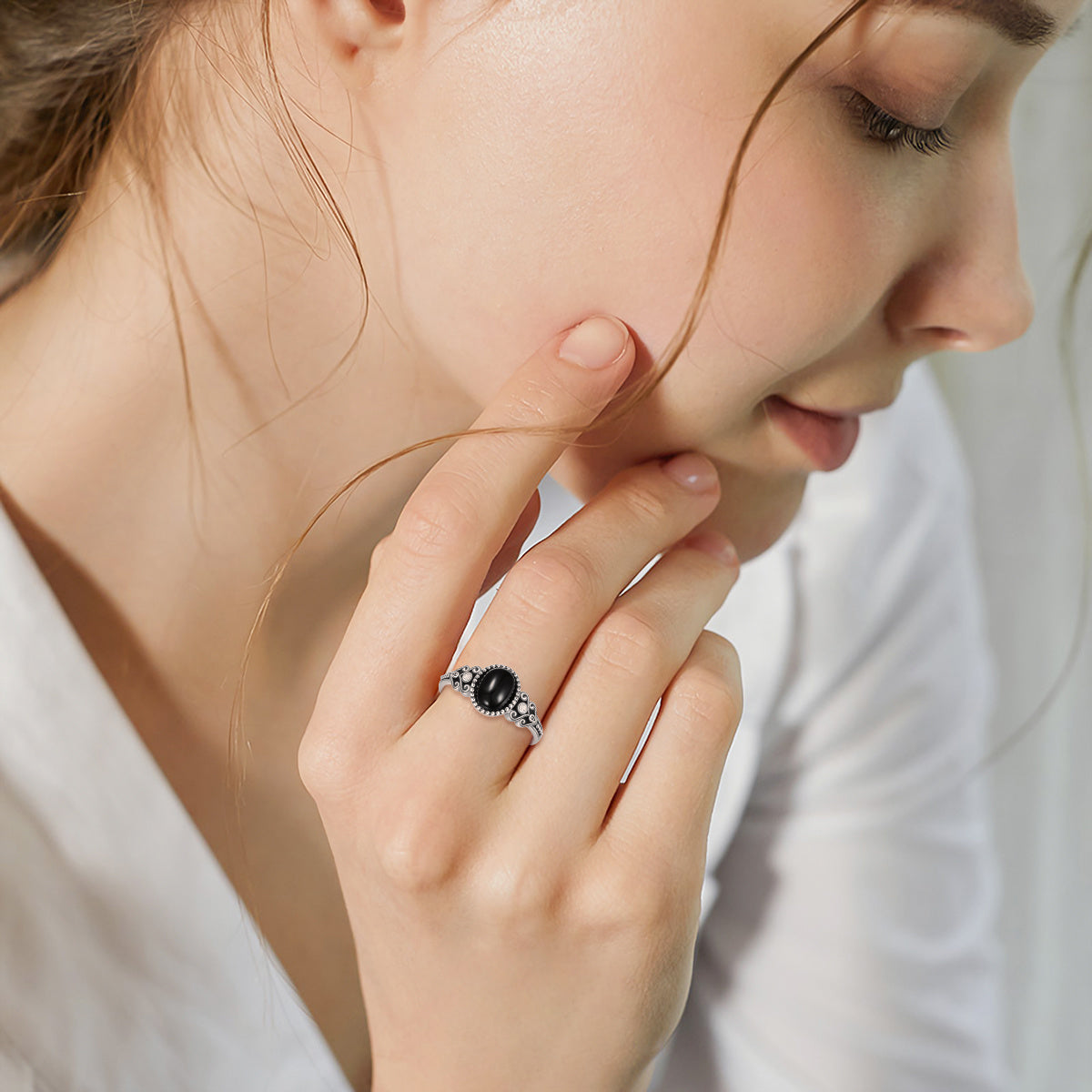 Anillo vintage de ónix negro oxidado en plata de ley 925 para mujer