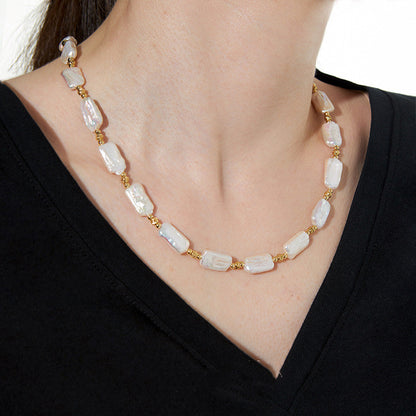 Collier en perles baroques naturelles