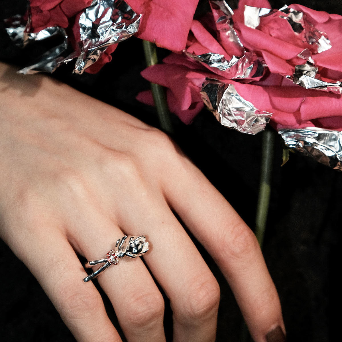 Metal Liquid Rose Flower Retro Romantic Ring