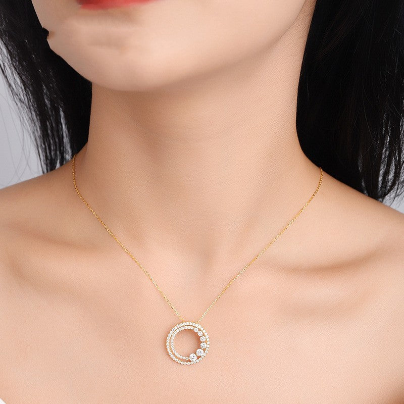 18K Gold Rose Gold Diamond Necklace Round