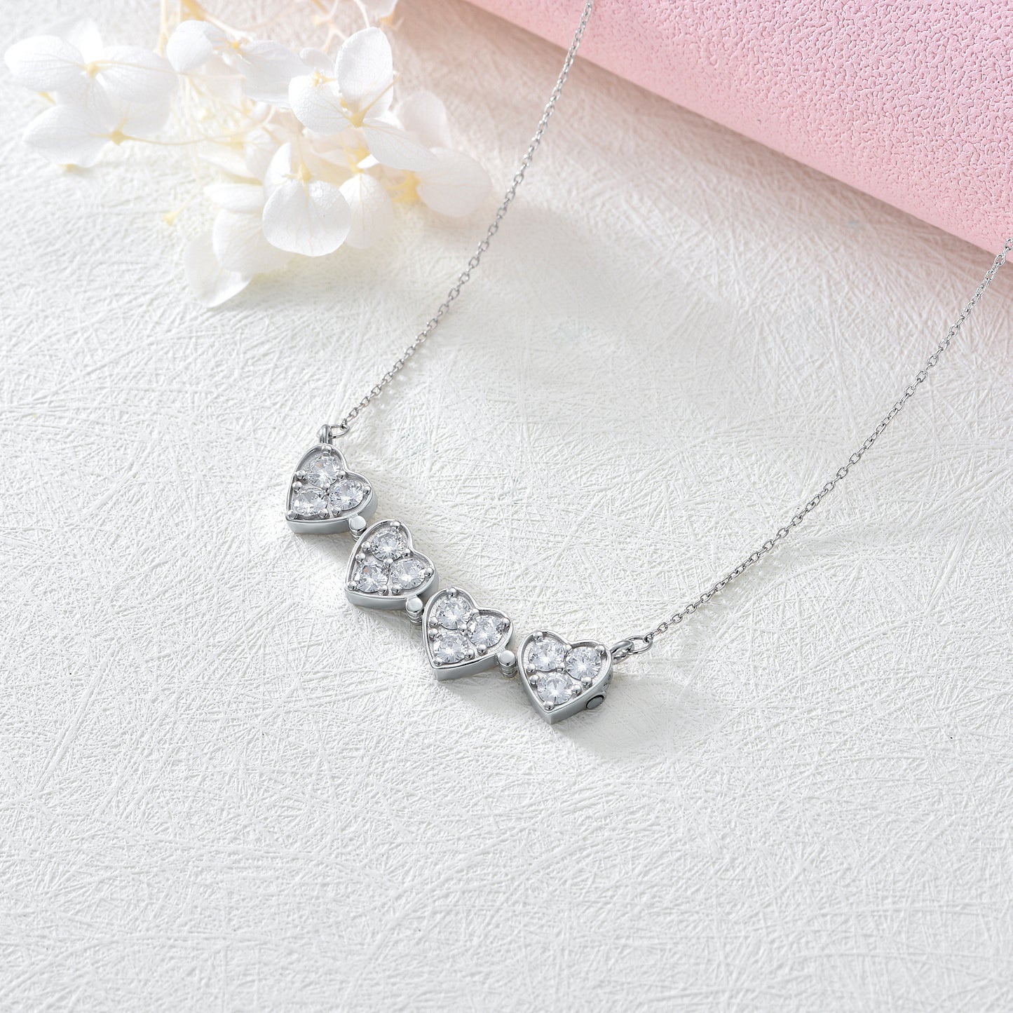 Collier avec pendentif en forme de cœur plié en zircon, cadeau pour femme