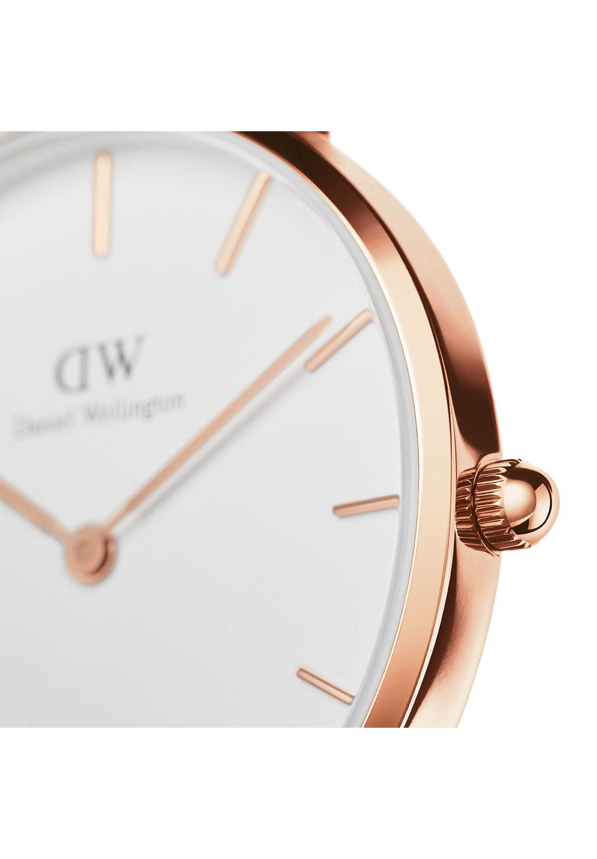 Montre Daniel Wellington Petite 32 mm en acier inoxydable doublement plaqué (316L) or rose