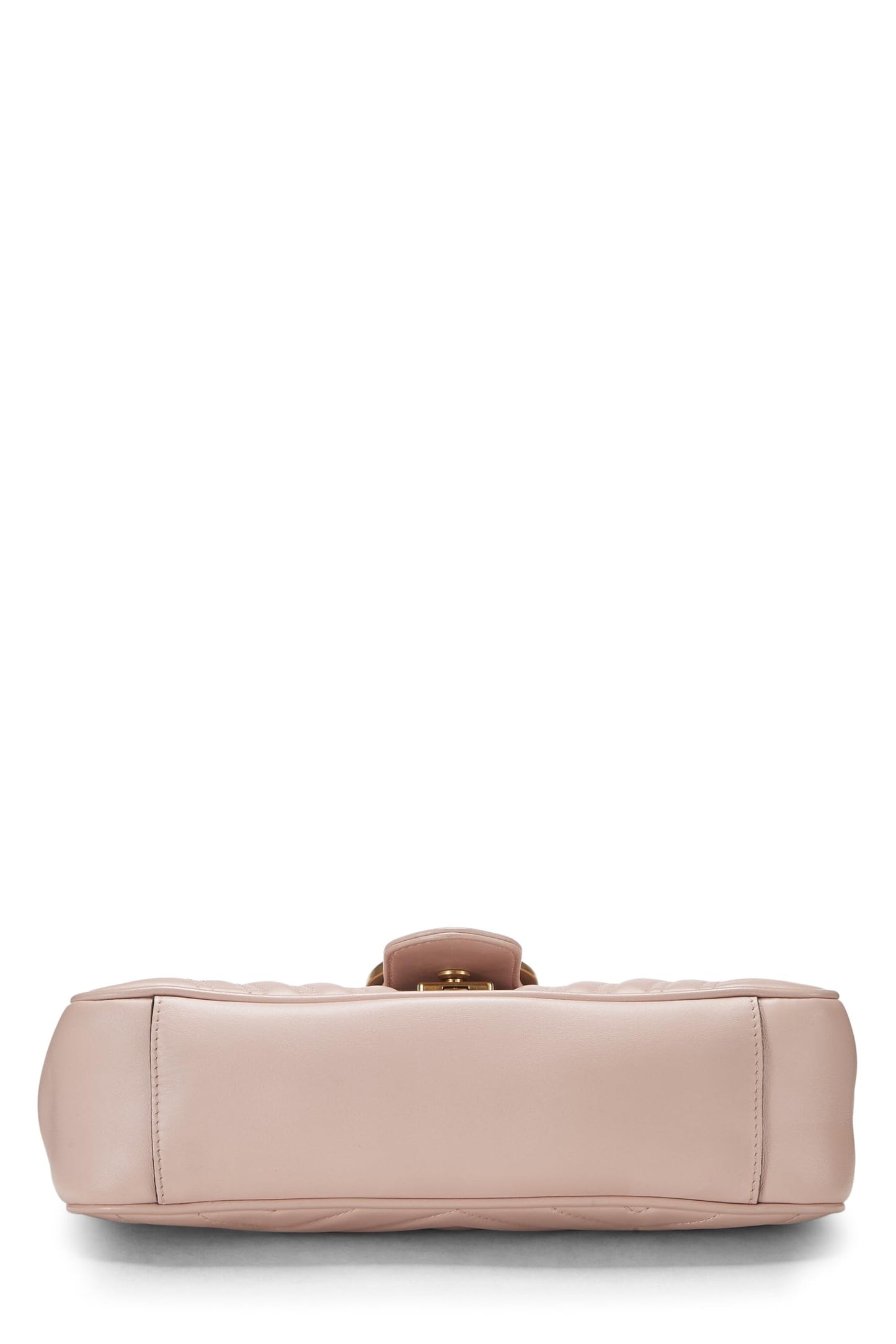 Gucci, sac à bandoulière GG Marmont en cuir matelassé rose d'occasion, rose