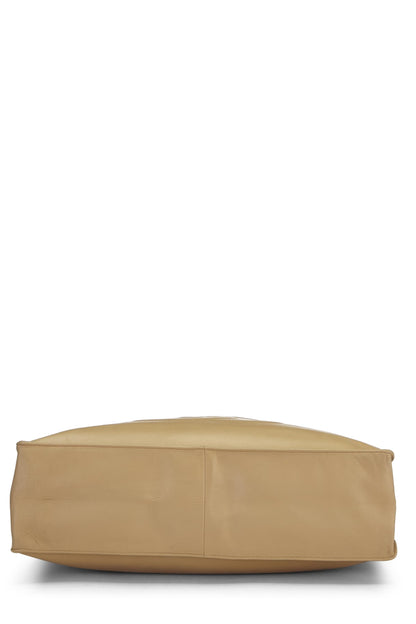 Chanel, sac fourre-tout en cuir d'agneau beige avec poignée en chaîne plate, beige