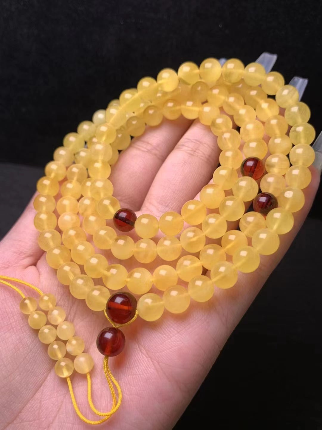 Natural Beeswax 108 Beads Yellow Chicken Grease Wax Necklace