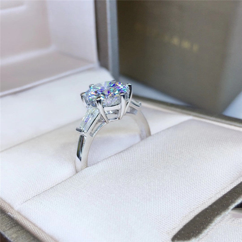 Mo Sang Diamond Women's Ring Temperament Proposal