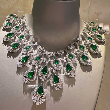 Accesorios para vestido de noche con circonitas verdes, collar y pendientes