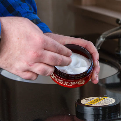 Baume réparateur pour les mains Duke Cannon Bloody Knuckles - Hydratant non parfumé pour les mains qui travaillent dur | Formule à la lanoline | Répare et revitalise la peau sèche et craquelée | Idéal pour les travailleurs et les combattants (lot de 3)