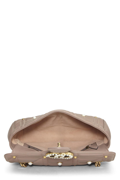 Gucci, sac à bandoulière Marmont en cuir matelassé beige nacré, petit modèle, beige