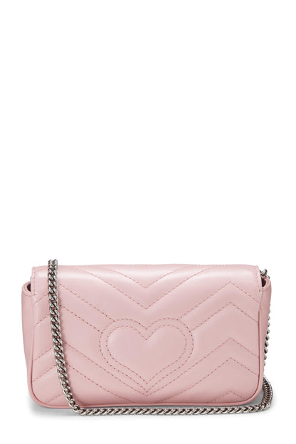 Gucci, sac à bandoulière Marmont Super Mini en cuir rose d'occasion, rose