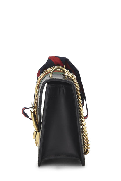 Gucci, Bolso mini Sylvie con cadena de piel negra Pre-Loved, Negro