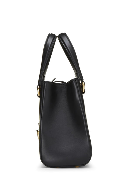 Gucci, Pre-Loved Black Leather Sylvie Tote Medium, Black