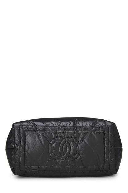 Chanel, sac fourre-tout Coco Cocoon en nylon noir d'occasion, petit modèle, noir